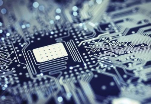 計算機領域深耕 為何軟件開發仍是“王道”中的“王中王”？